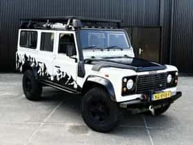 Land Rover Defender (2006) thumbnail 21