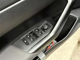 Volkswagen Polo (2022) thumbnail 10
