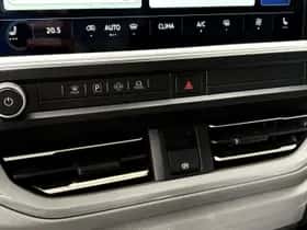 Volkswagen Transporter (2024) thumbnail 13
