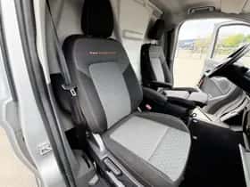 Volkswagen Transporter (2024) thumbnail 17