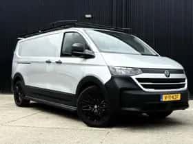 Volkswagen Transporter (2024) thumbnail 25