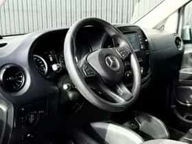 Mercedes-Benz Vito (2021) thumbnail 12