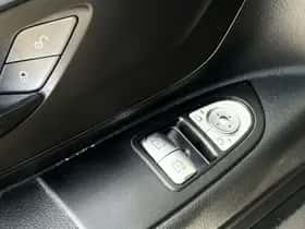 Mercedes-Benz Vito (2021) thumbnail 13