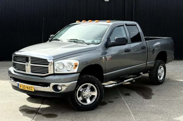 Dodge Ram (2009) thumbnail 4