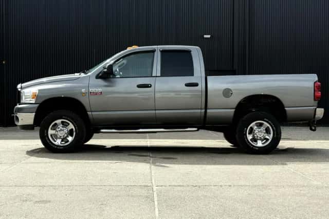 Dodge Ram (2009) thumbnail 5