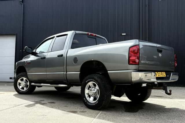 Dodge Ram (2009) thumbnail 6