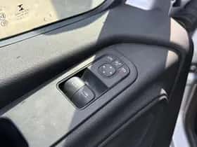 Mercedes-Benz Sprinter (2020) thumbnail 24
