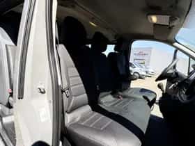 Opel Vivaro (2018) thumbnail 14