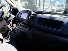Opel Vivaro (2018) thumbnail 15