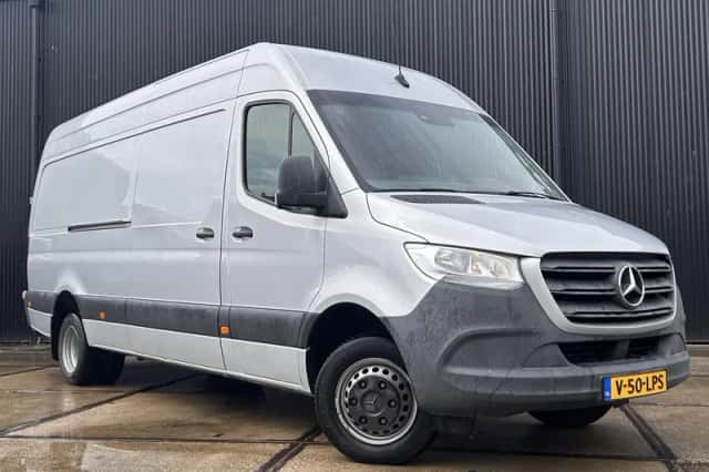 Mercedes-Benz Sprinter (2019) thumbnail 3