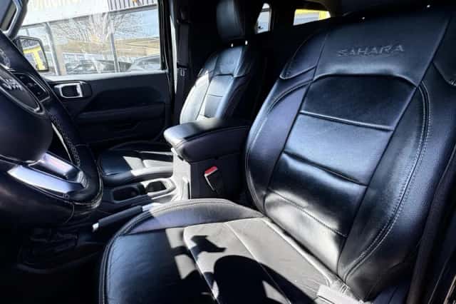Jeep Wrangler (2019) thumbnail 5