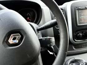 Renault Trafic (2017) thumbnail 13