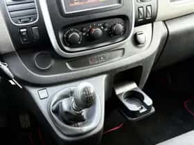 Renault Trafic (2017) thumbnail 8