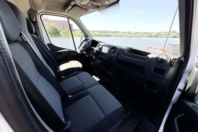 Renault Master (2019) thumbnail 5
