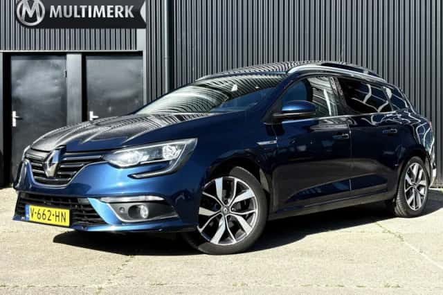 Renault Mégane (2017) thumbnail 1