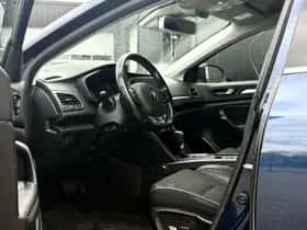 Renault Mégane (2017) thumbnail 3