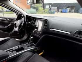 Renault Mégane (2017) thumbnail 6