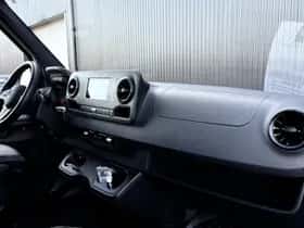Mercedes-Benz Sprinter (2024) thumbnail 16