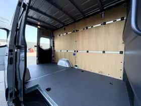 Mercedes-Benz Sprinter (2024) thumbnail 26