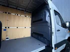 Mercedes-Benz Sprinter (2024) thumbnail 27