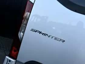 Mercedes-Benz Sprinter (2024) thumbnail 45