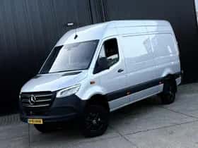 Mercedes-Benz Sprinter (2024) thumbnail 48
