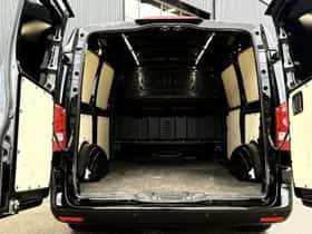 Mercedes-Benz Vito (2022) thumbnail 12