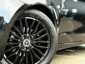 Mercedes-Benz Vito (2022) thumbnail 4