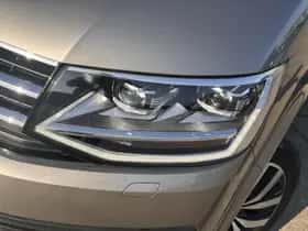 Volkswagen Caravelle (2019) thumbnail 2
