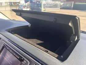 Volkswagen Caravelle (2019) thumbnail 30