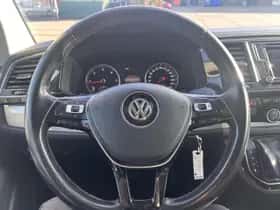 Volkswagen Caravelle (2019) thumbnail 6