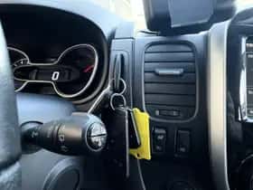 Opel Vivaro (2018) thumbnail 17
