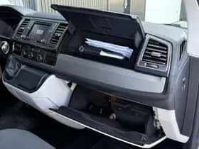 Volkswagen Transporter (2020) thumbnail 8