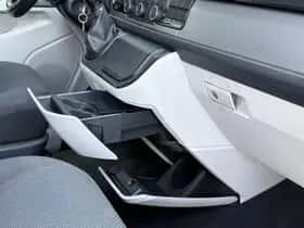 Volkswagen Transporter (2020) thumbnail 9