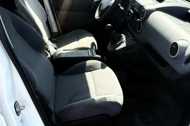 Peugeot Partner (2014) thumbnail 5