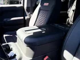 Chevrolet Silverado (2022) thumbnail 11