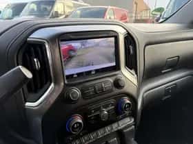 Chevrolet Silverado (2022) thumbnail 22