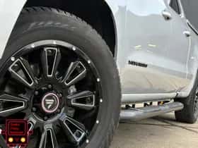 Chevrolet Silverado (2022) thumbnail 4