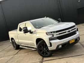 Chevrolet Silverado (2022) thumbnail 49