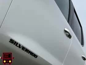 Chevrolet Silverado (2022) thumbnail 6