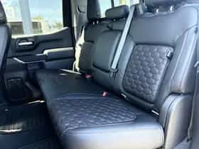 Chevrolet Silverado (2022) thumbnail 10