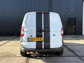 Ford Transit Courier (2023) thumbnail 11