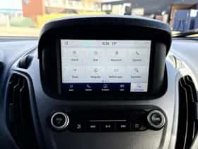 Ford Transit Courier (2023) thumbnail 19