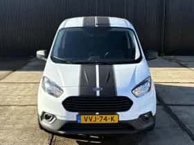 Ford Transit Courier (2023) thumbnail 6