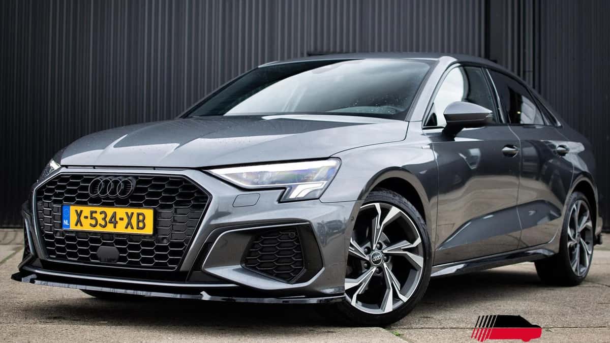 Audi A3 (2023) — foto 1