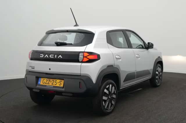 Dacia Spring (2025) thumbnail 4
