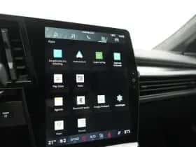 Renault Scénic (2024) thumbnail 35