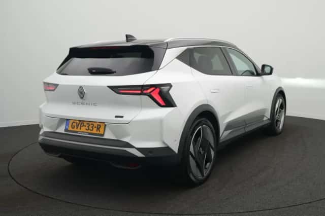 Renault Scénic (2024) thumbnail 4
