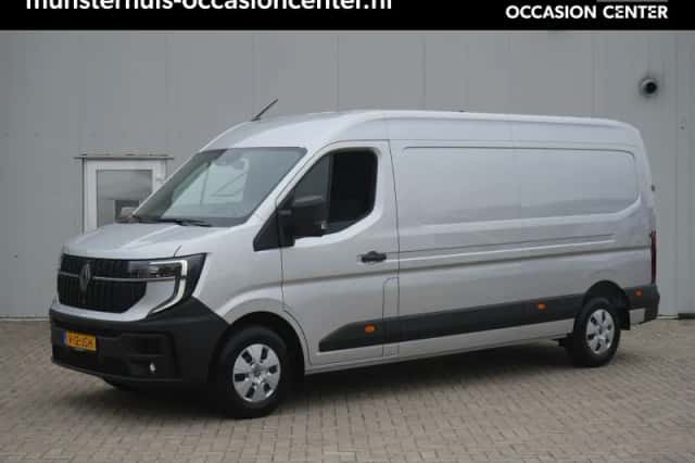 Renault Master (2024) thumbnail 1