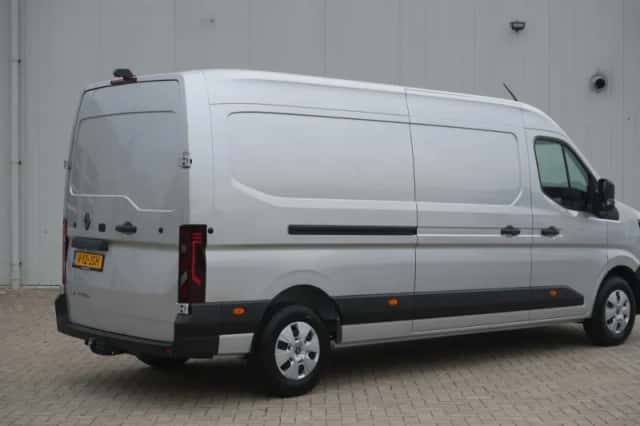 Renault Master (2024) thumbnail 5